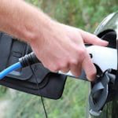 charging-an-electric-car-2023-01-06-06-04-46-utc-150×150-1