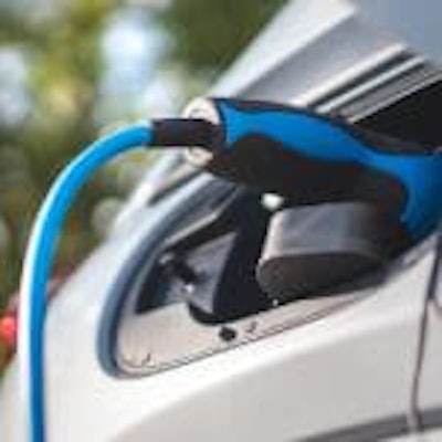 charging-an-electric-car-sustainable-transportatio-2022-11-24-16-42-41-utc-150×150-1